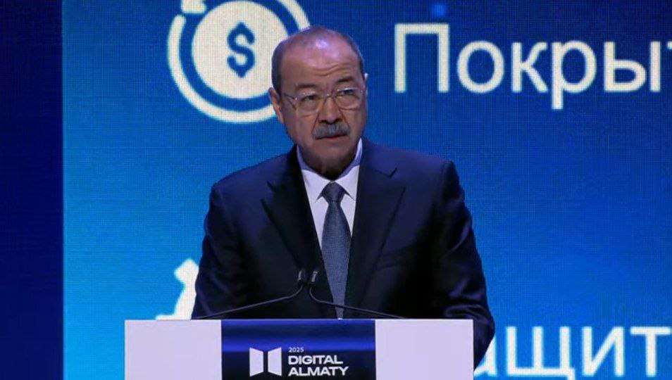 Prime Minister Abdulla Aripov of Uzbekistan in executive session